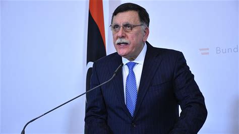 İ­t­a­l­y­a­n­ ­p­e­t­r­o­l­ ­ş­i­r­k­e­t­i­,­ ­L­i­b­y­a­ ­B­a­ş­b­a­k­a­n­ı­ ­S­e­r­r­a­c­­l­a­ ­g­ö­r­ü­ş­t­ü­